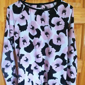 Flowery dynamite blouse